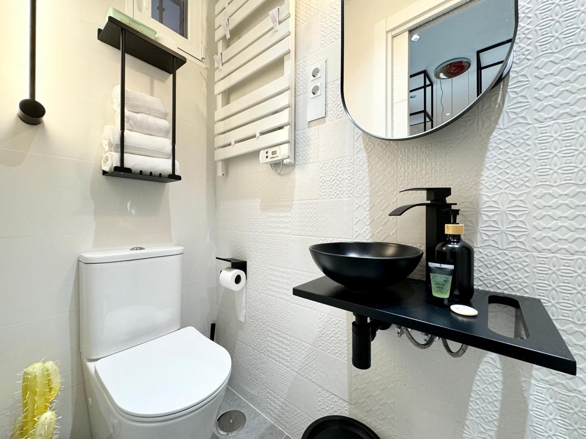 Luxury Flat City Center Full Equipe Non Touristic Madrid Esterno foto