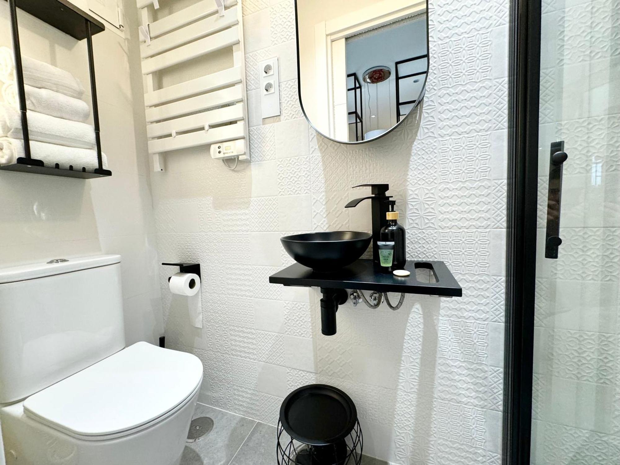 Luxury Flat City Center Full Equipe Non Touristic Madrid Esterno foto