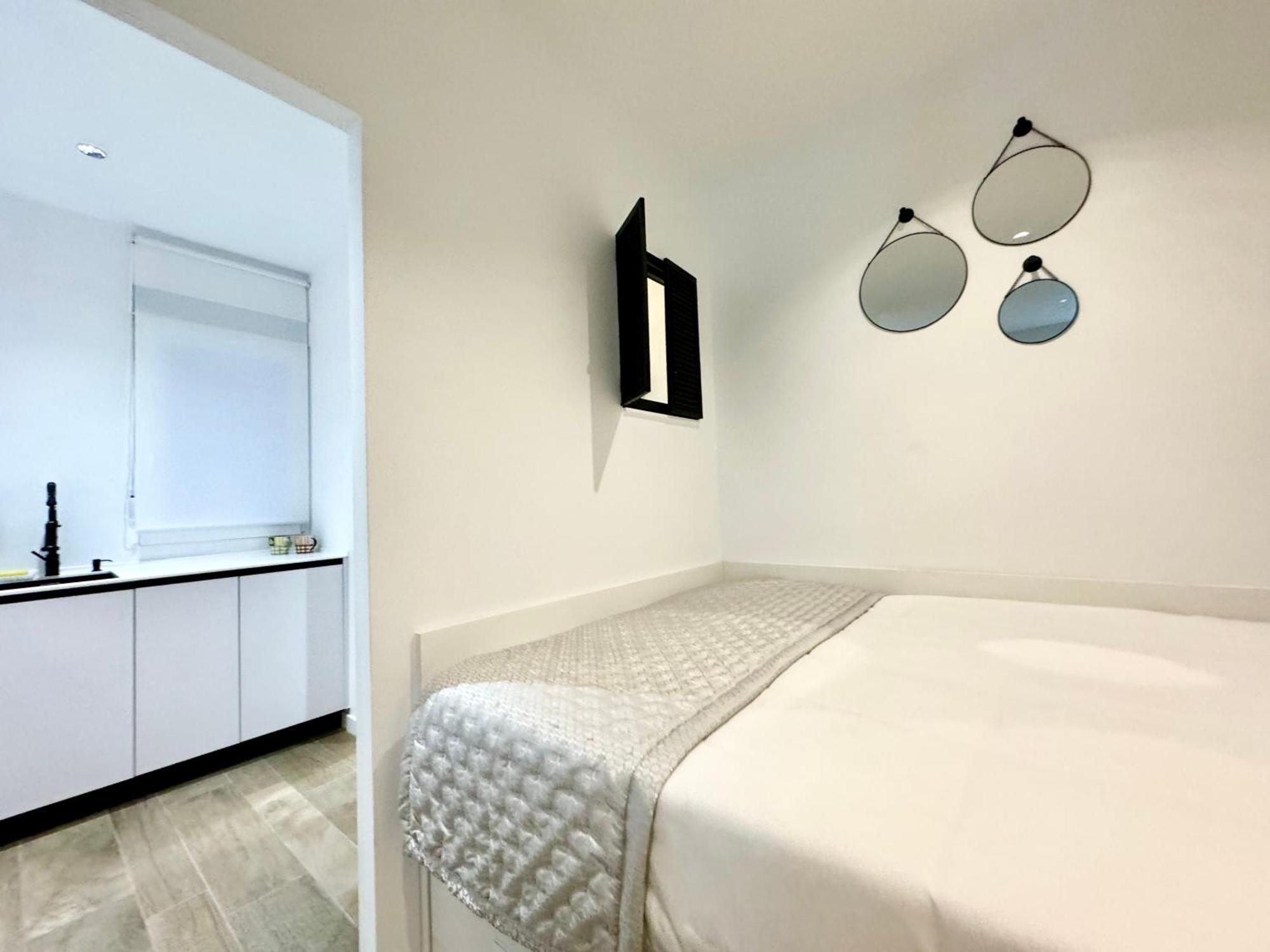Luxury Flat City Center Full Equipe Non Touristic Madrid Esterno foto